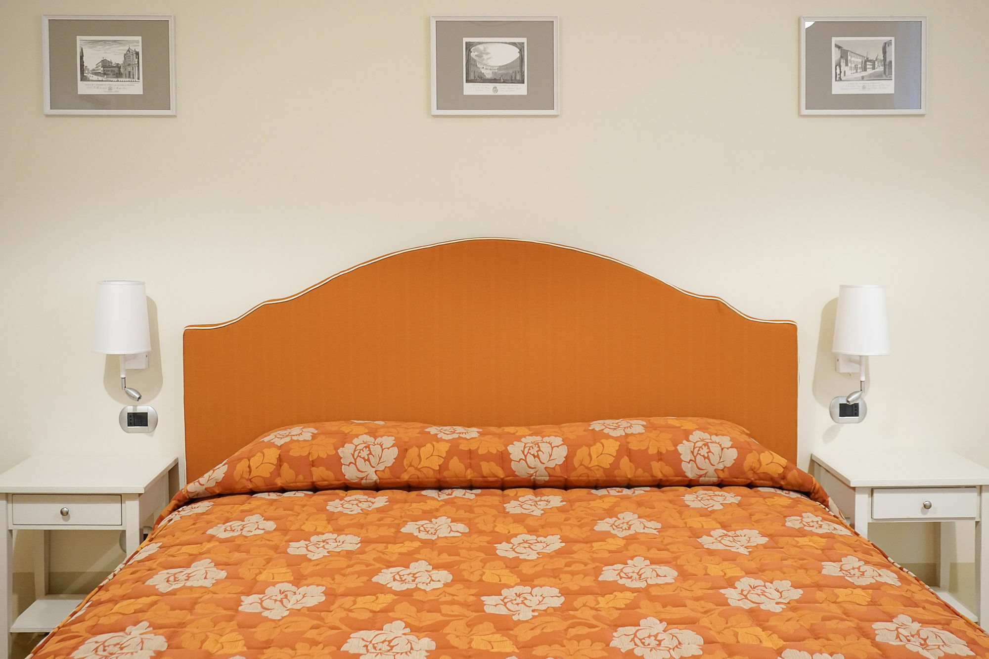 Casa Isolani Luxury Rooms Piazza Maggiore 1 Bolonha Exterior foto